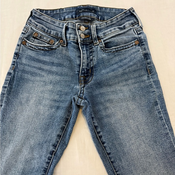 Aéropostale Low Rise Flare Jeans Women’s Size 2 Short Medium Wash Y2K Stretch - Picture 3 of 10